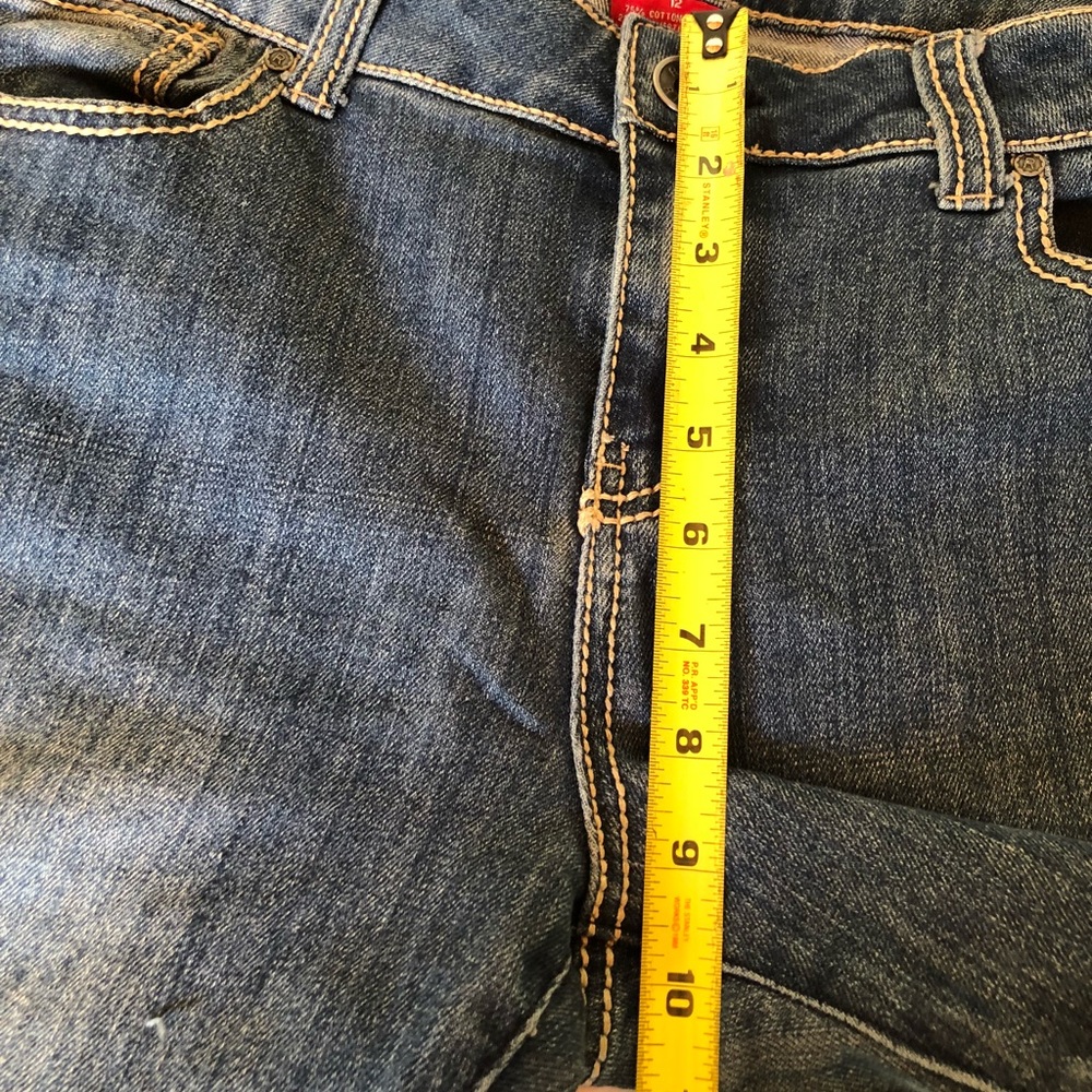 Redrivet Jeans - Picture 4 of 8
